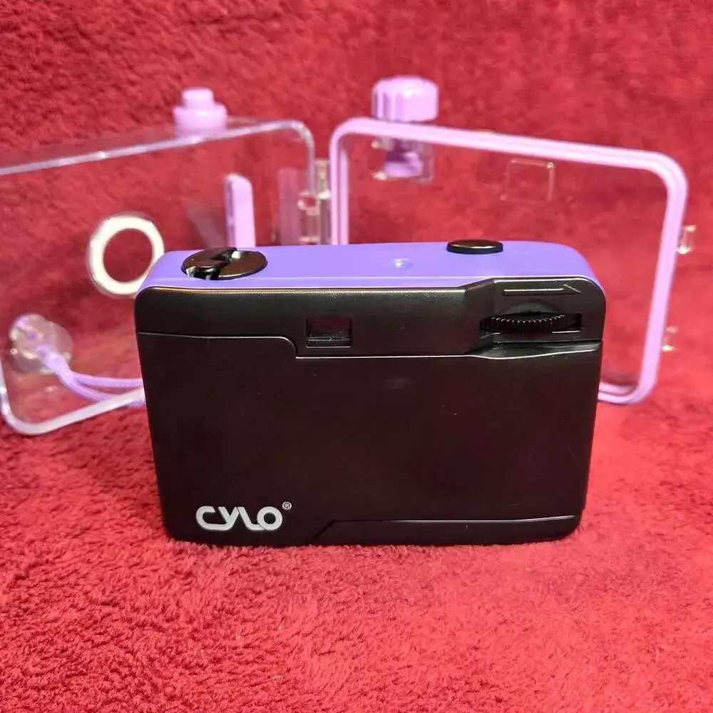 Cylo Waterproof Reusable 35mm Film Camera with Case Tie Dye Pattern